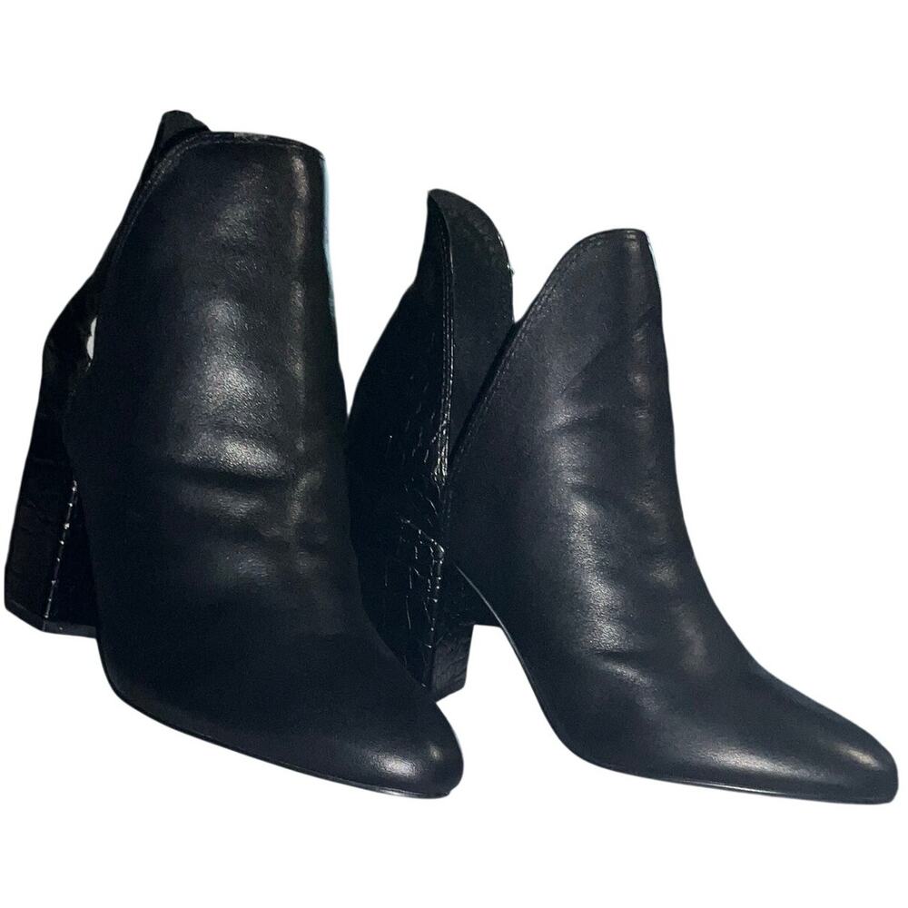 Steve Madden Rookie Croc Mixed Media Pointed Toe Ankle Bootie Black EUC 8.5M